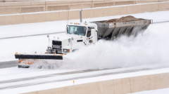 航空运输同样未能幸免