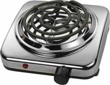 每周可以有三次亲属探视的机会