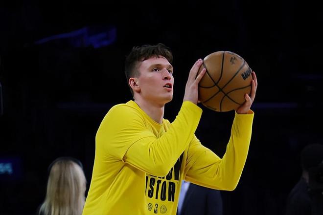 南湾湖人轻取苏福克斯天力 克内克特19分展现潜